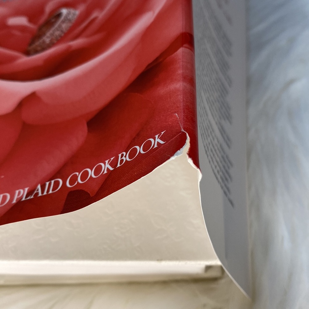 Better Homes Cookbook Bridal Edition - Picture 3 of 4
